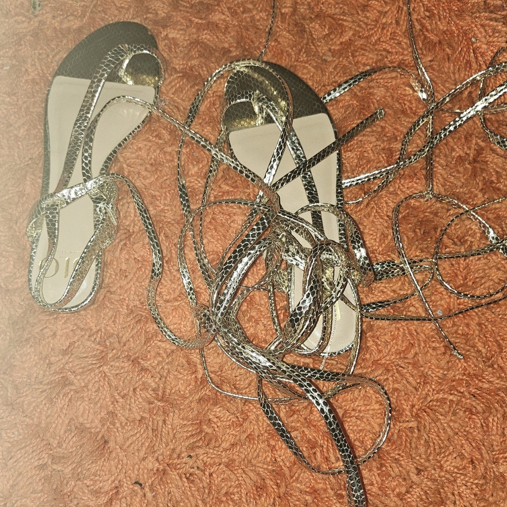 JLO women lace up sandals - Picture 6 of 10